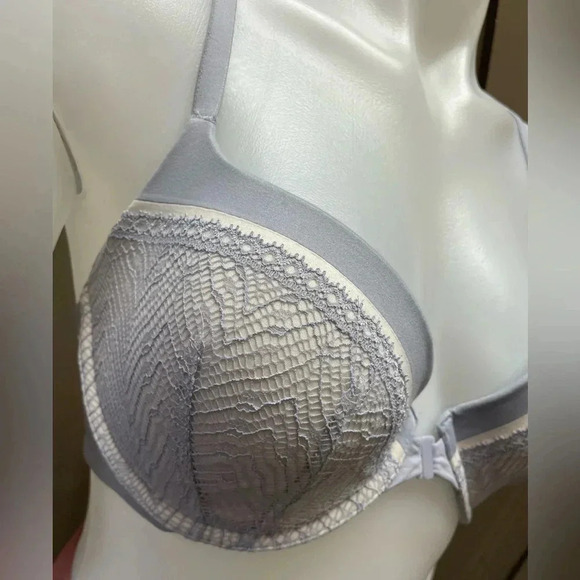 😍Victoria  Secret Bra 34 DD - Picture 5 of 10